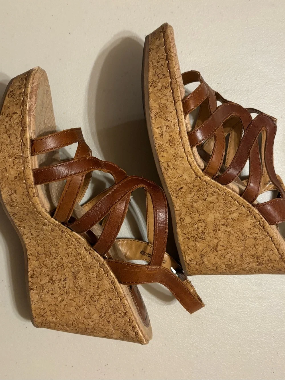 boc brown wedge